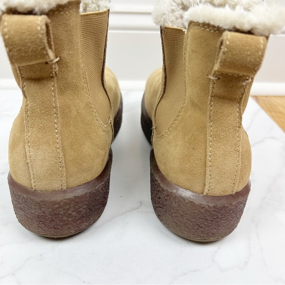 Madewell The Toasty Chelsea Boot in Dried Barley - Picture 11 of 11